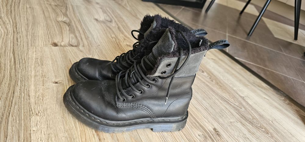 Dr. Martens damskie skórzane glany rozmiar 38 wkładka 24cm używane