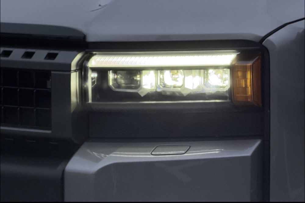 Toyota Land Cruiser Prado 2024