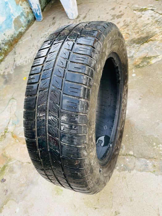 Pneu 195/60 R15 Pirelli