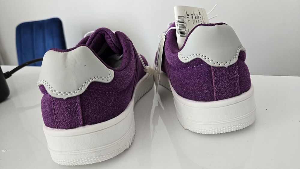 Buty dla chłopca 37 Reserved nowe