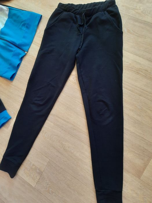 Спортивний костюм трикотажний Tommy Hilfiger 40-42, xs-s