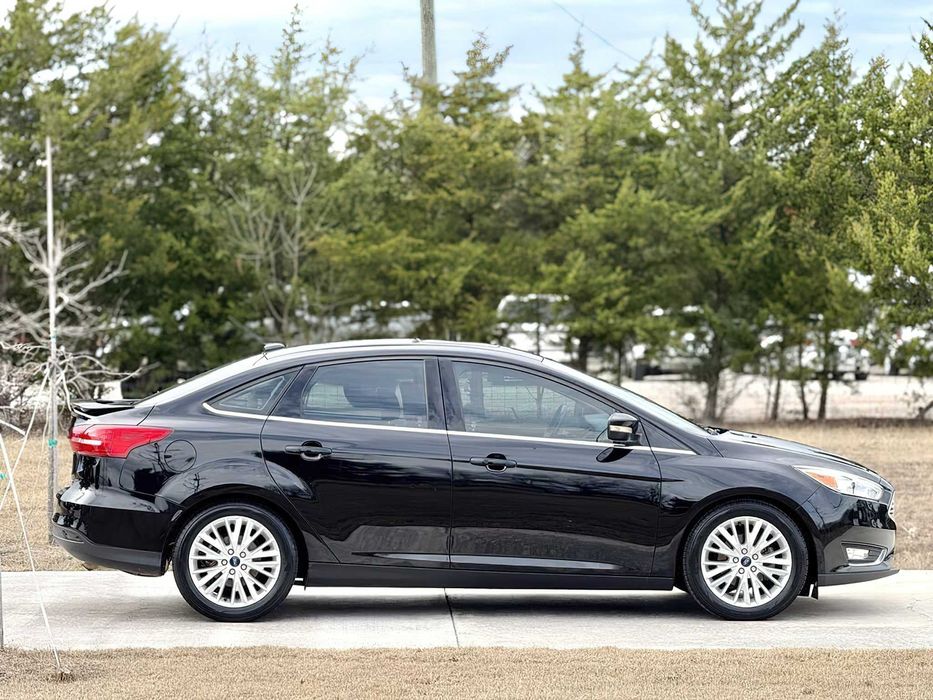 Ford Focus Titanium      2018