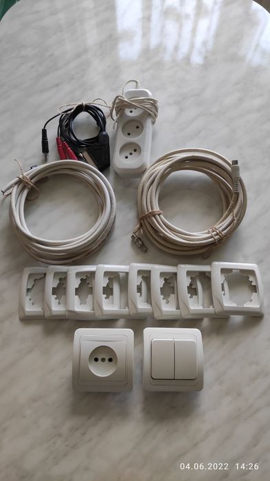 Розетка, выключатель, провод