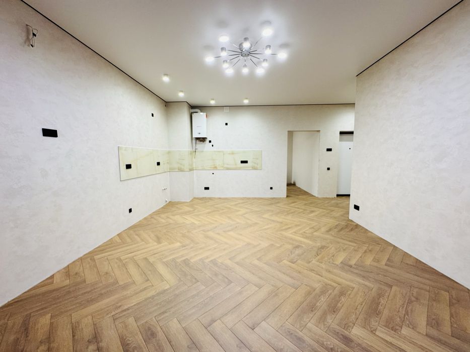 Здана Новобудова з Євроремонтом - 58 м2 - Щербанюка-Героїв Майдану