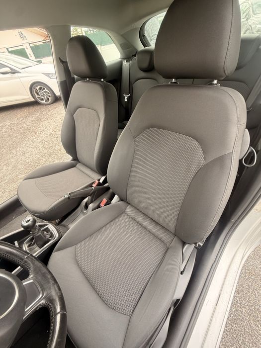 Vendo Audi a1 1.6 TDI