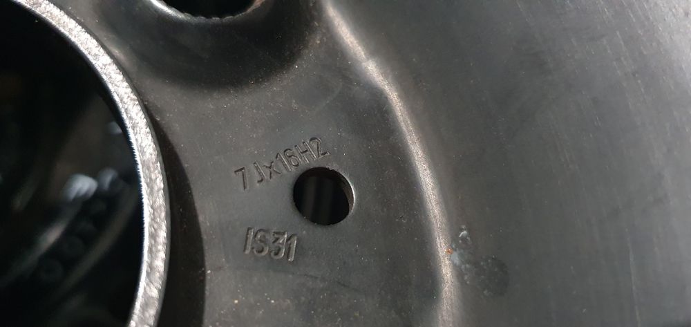 Диски BMW 5х120 R16