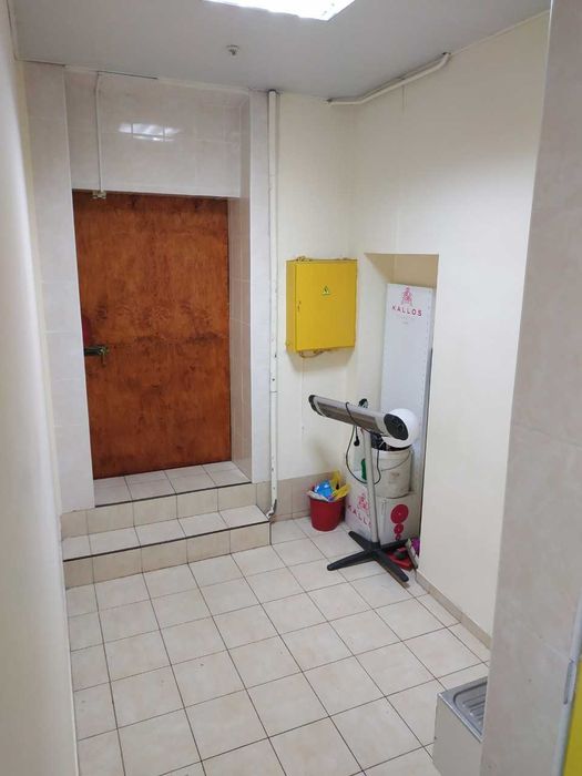 Здам в оренду комерційне фасадне приміщення по вул. Соборній, 233