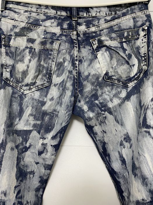 Джинсы клеш с принтом варенки