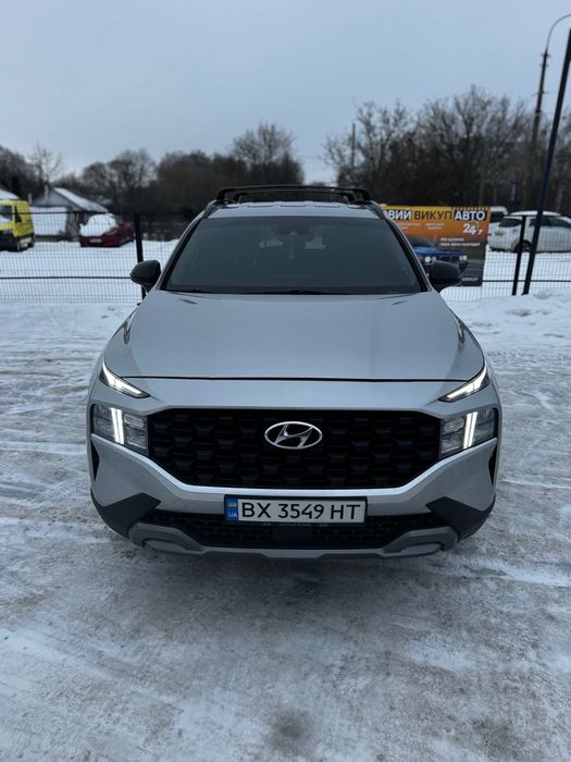 Продам авто Hyundai Santa Fe 2022 року