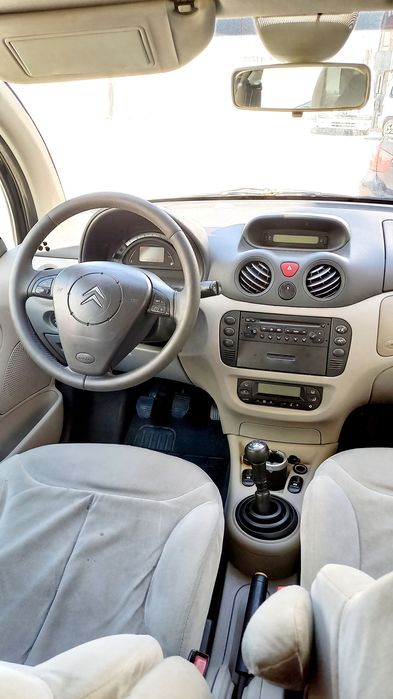 C3 2002 gasóleo 470 mil km