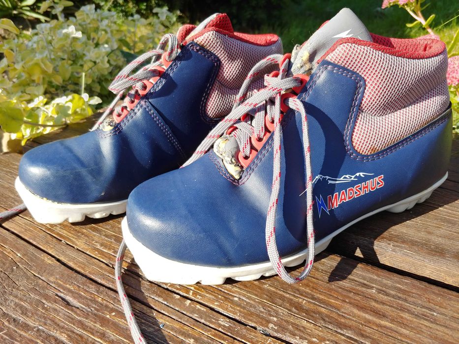 Buty do nart biegowych biegówki MADSHUS Nordseter SR NNN roz 39