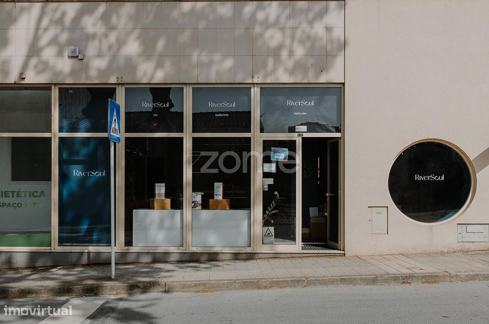 Espaço Comercial 84 m² — Caldas das Taipas, Guimarães