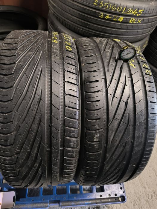 Opony Uniroyal 245/35/20 para