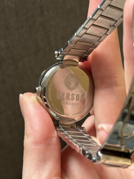 Жіночий годинник Versus Versace