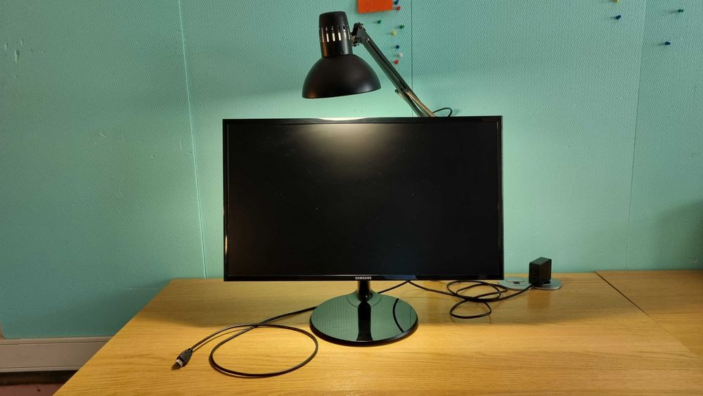 Monitor Samsung 27" Full HD LED | Excelente Estado | Cabo HDMI Incluído | Vários disponíveis