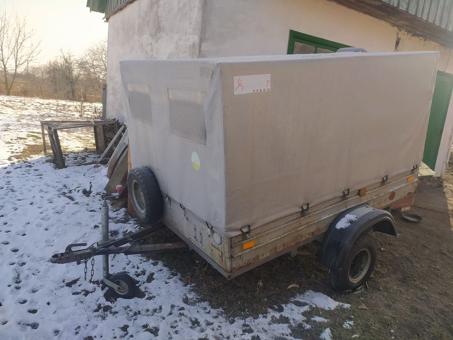 Причеп автомобільний