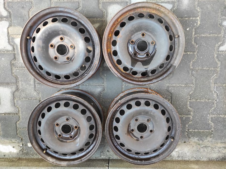 Felgi stalowe 6x15 cali 5x112 ET47 Golf V VI Touran Octavia #4418