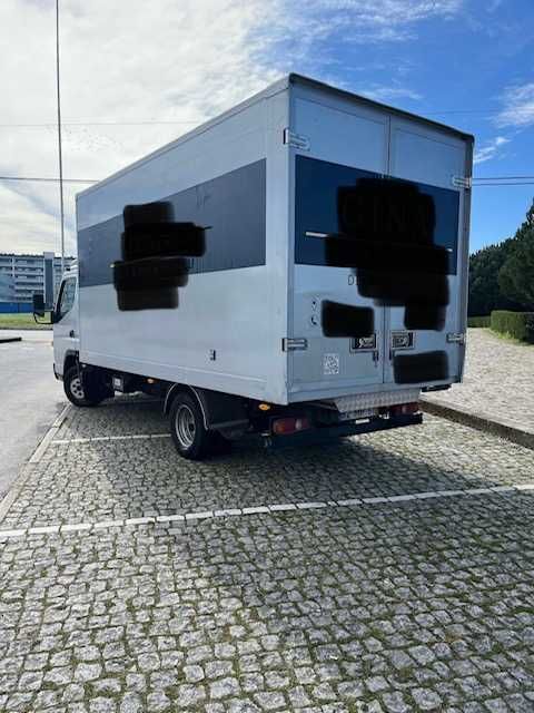 Viatura Ligeira de Mercadorias – Semi-Nova