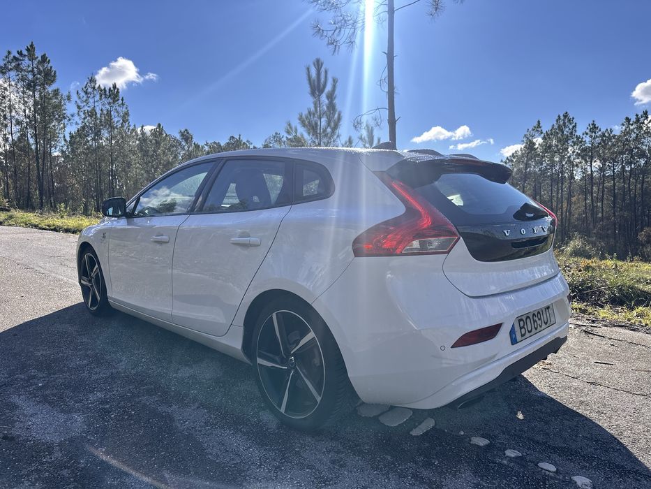 Volvo V40 D4 190 CV