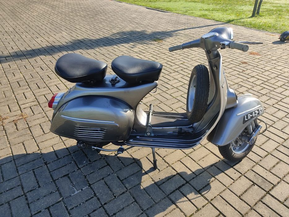 Vespa 125 sprint