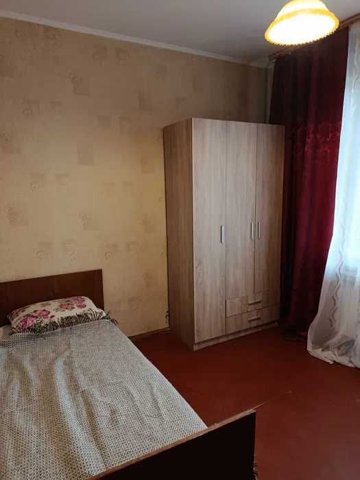 Здам кімнату на Харківському масиві без господарів.(для жінки).