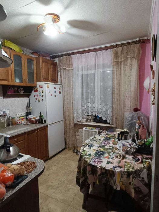 Здам в оренду кімнату на вул. Вінстона Черчилля 22 довгостроково