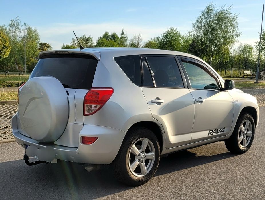 Toyota RAV4 LPG bezwypadkowy