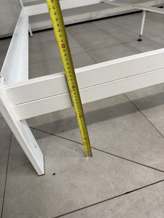 Łóżko 200x200 metalowa konstrukcja