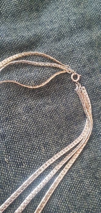 Pozłacany potrójny łańcuszek z kulkami