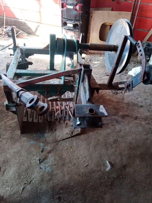 Продам грохотну копалку була в роботі + торглише 1 раз нова