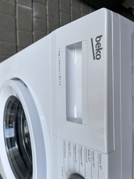 Пральна машина Beko SQ5 на 5 кг.Глибина 40 см.