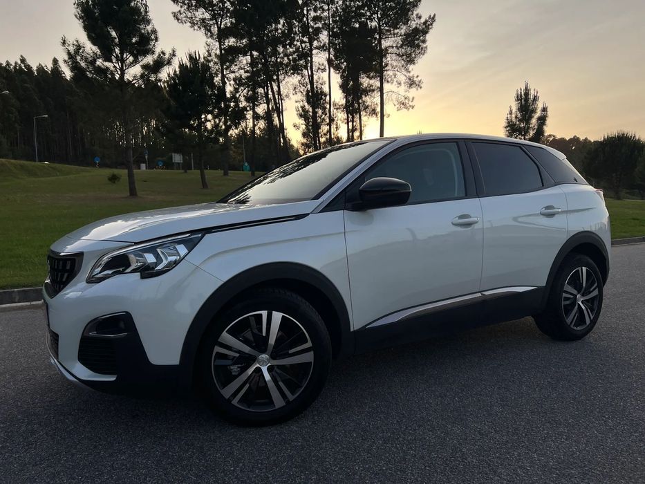 Peugeot 3008 1.6 Hybrid Allure Pack e-EAT8