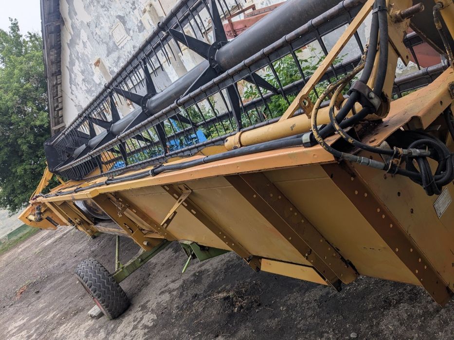 Продам жатку флекс F25