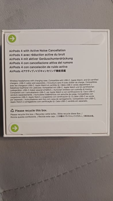 Słuchawki bezprzewodowe Apple AirPods  4