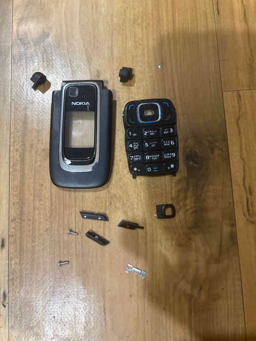 Nokia 5800/6131 по частям разборка