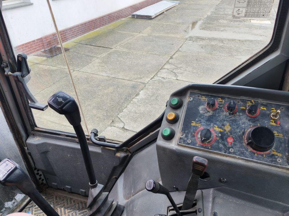 Massey Ferguson 3655