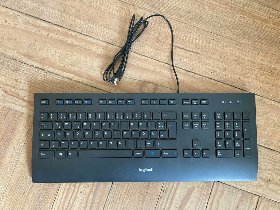 Teclado Logitech K280e Pro - QWERTZ / NUM PAD64409507802626120