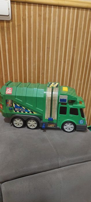 Дитячі  іграшки .