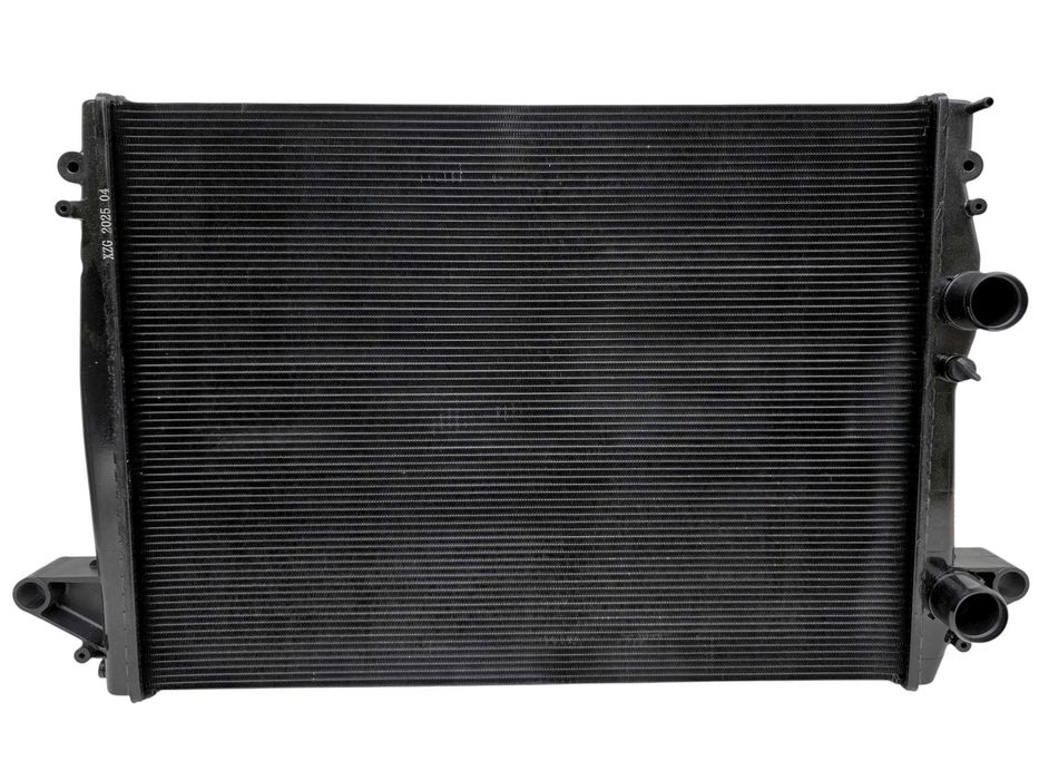 Maserati GRANTURISMO QUATTROPORTE 4.7 - Chłodnica wody cieczy silnika