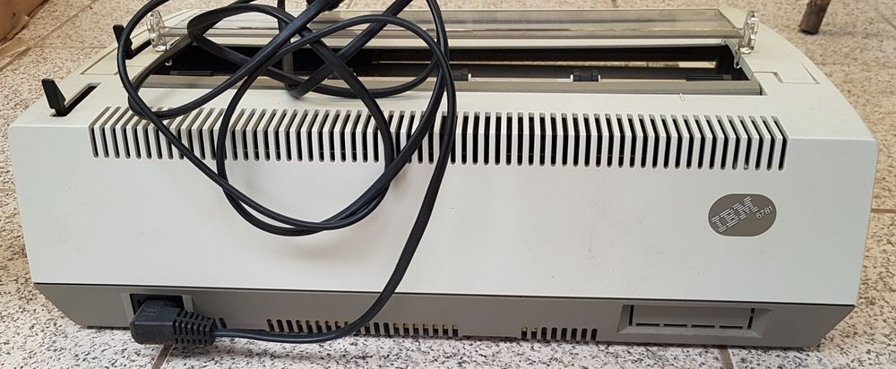 Máquina Escrever Eléctrica IBM