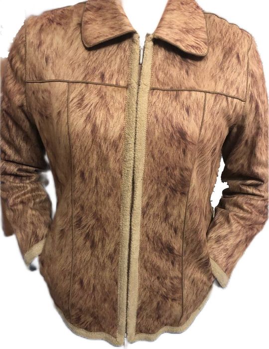 Жіноча куртка на флісі