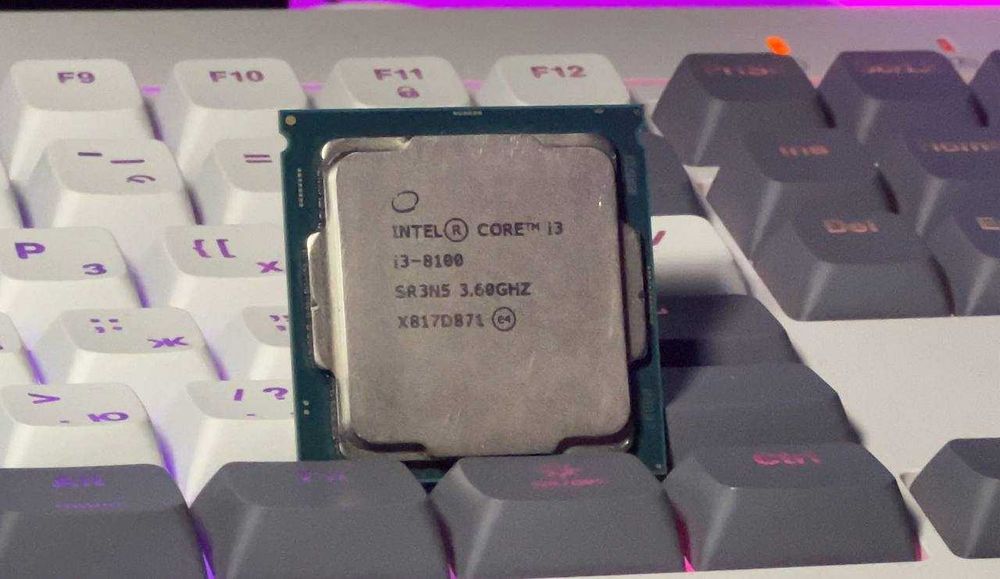 Intel Core i3-8100