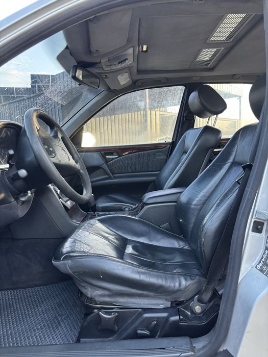 Mercedes-Benz E-Class 2001 VIN WDB2100061B436747 фото оголошення 7 з 13