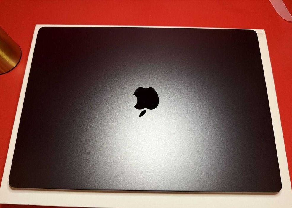 512 18 pro m3 pro macbook 美品完品 SB US 18-512 MacbookPro Pro M3 - OLX.ua на Ціни - електроніку Купити MacBook本体