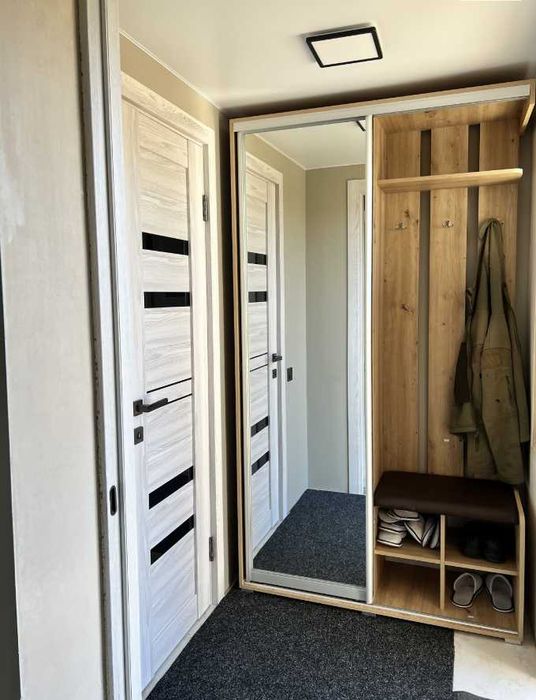 Продаж Будинку, 2-поверхи з новим ремонтом, КНИЖКІВЦІ 38119