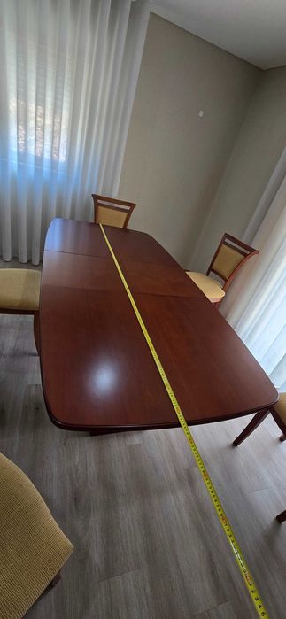 Mesa de  sala de jantar