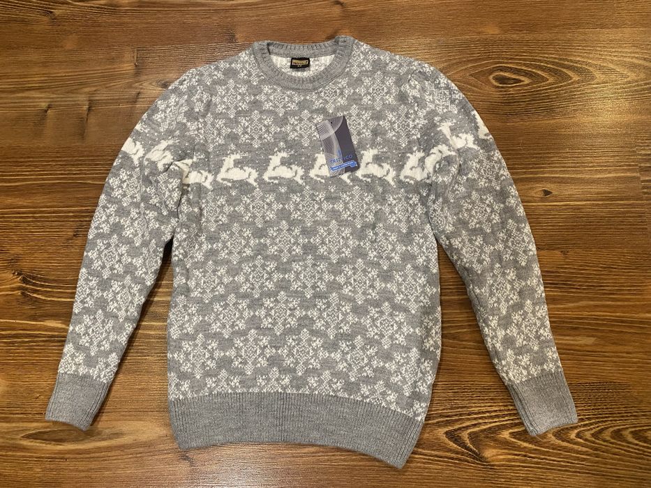 Светр новорічний теплий стильний кофта