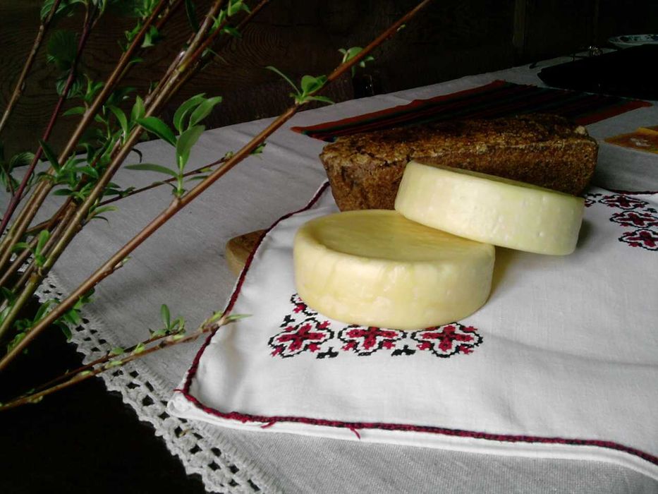 Ser kozi podpuszczkowy