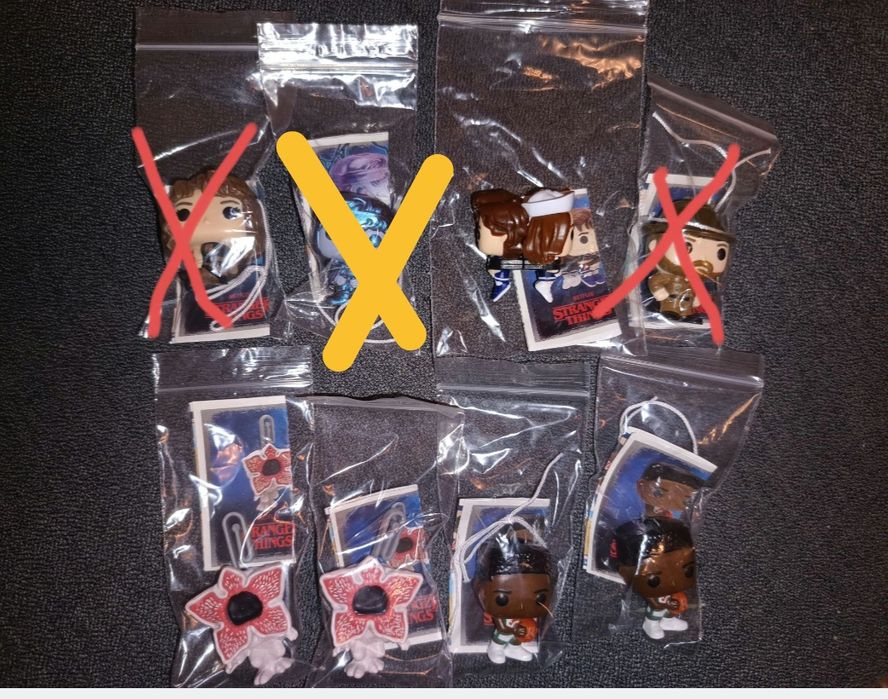 Фигурки kinder joy Stranger things Дивні дива