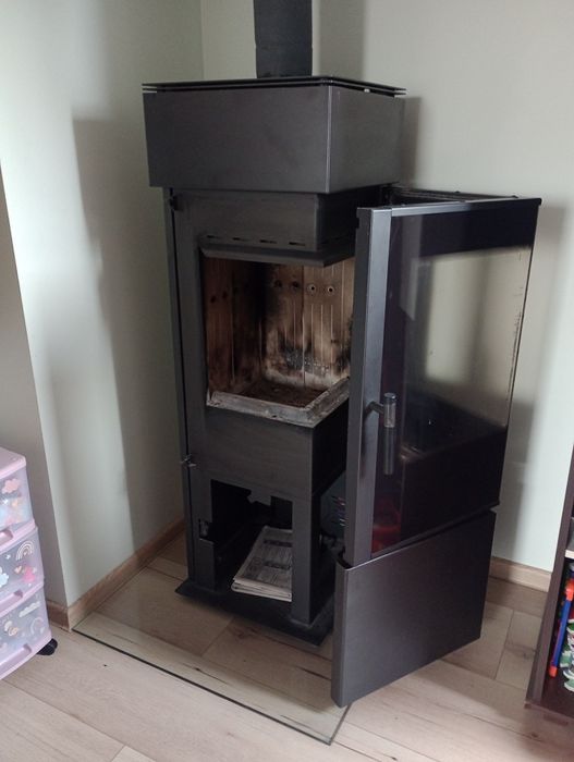 Piec wolnostojący kominek,koza firmy KARTKI
